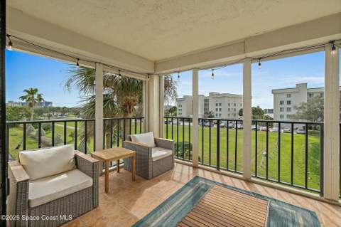 190 Escambia Lane #305, Cocoa Beach FL - photo 6 of 50