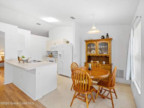 867 Fairhaven Street, Palm Bay FL - photo 11 of 31