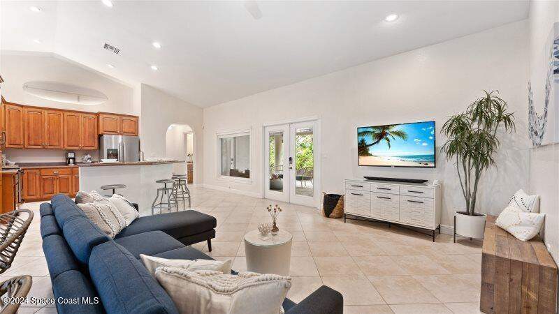 4 bedroom Single Family Residence at 302 Corona Avenue, Del Real Town House Villas 1st Addn Replat of Po, Cocoa Beach — photo 4