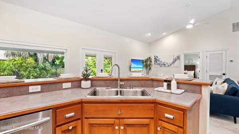 302 Corona Avenue, Cocoa Beach FL - photo 13 of 47