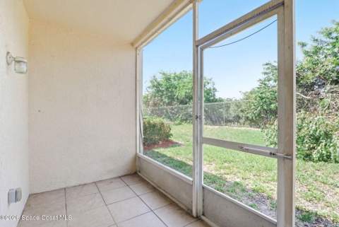 1045 Venetian Drive #102, Melbourne FL - photo 22 of 25