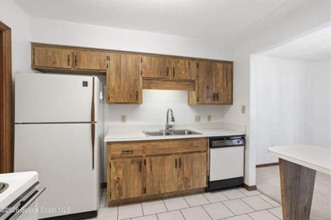 9037 York Lane #13c, West Melbourne FL - photo 11 of 54
