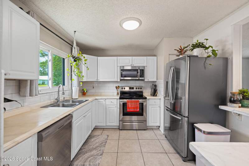 3 bedroom Single Family Residence at 818 Brittan Avenue, Port Malabar Unit 12, Palm Bay — photo 5