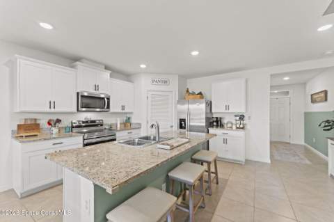 5117 Marble Street, Grant-Valkaria FL - photo 12 of 44