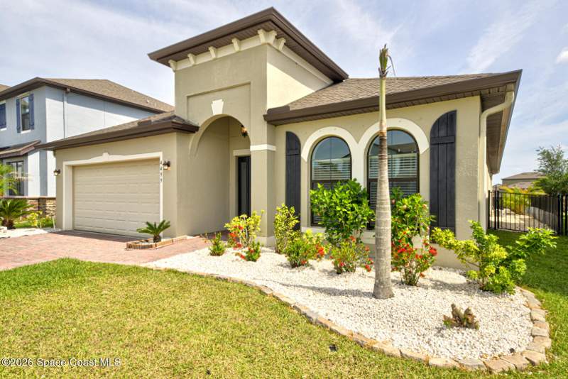 4 bedroom Single Family Residence at 4499 Alligator Flag Circle, Sawgrass Lakes Phase Three, West Melbourne — photo 2