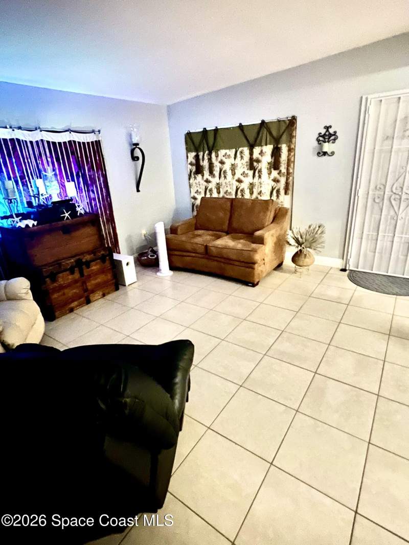 3 bedroom Single Family Residence at 1616 Smith Drive, Whispering Oaks 2nd Sec, Titusville — photo 5