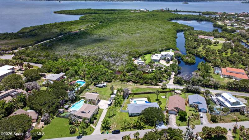 3 bedroom Single Family Residence at 5180 Palmetto Drive, New Melbourne Beach, Melbourne Beach — photo 4