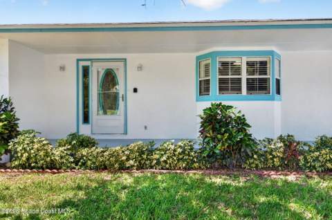 5180 Palmetto Drive, Melbourne Beach FL - photo 8 of 58