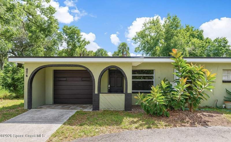 5 bedroom Single Family Residence at 985 S Fiske Boulevard #985 & 987, Park Acres Unrec Subd, Rockledge — photo 3
