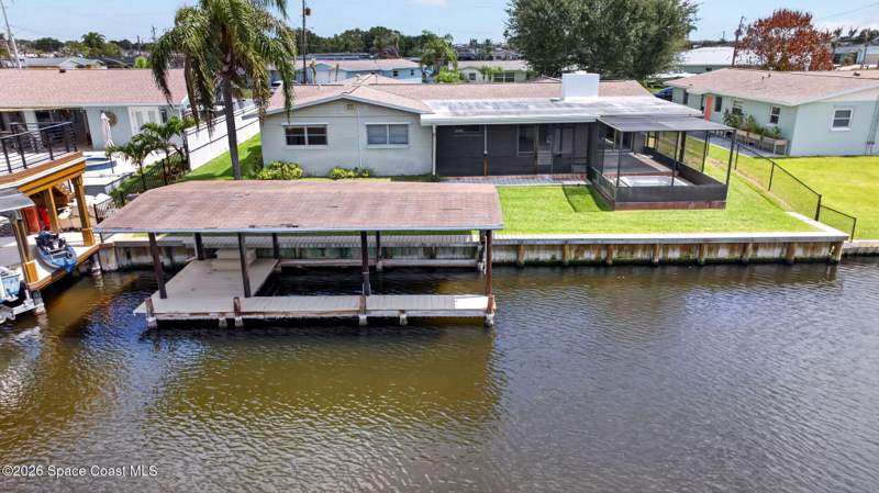 4 bedroom Single Family Residence at 315 Ursa Avenue, Diana Shores Unit No 2, Merritt Island — photo 4