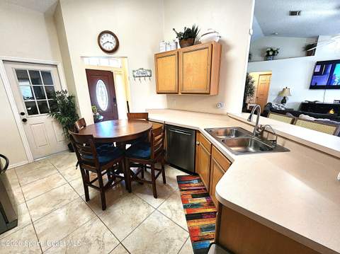 622 SW Weaver Road, Palm Bay FL - photo 15 of 30