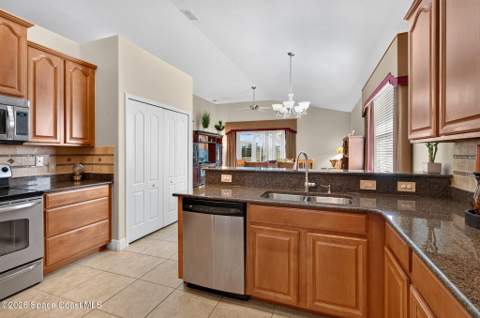 5862 Goleta Circle, Melbourne FL - photo 19 of 54