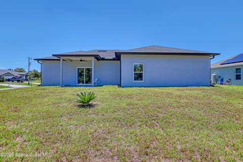 601 Yardley Street, Palm Bay FL - photo 7 of 45