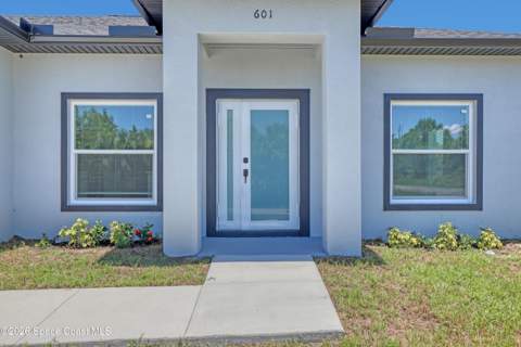 601 Yardley Street, Palm Bay FL - photo 6 of 45