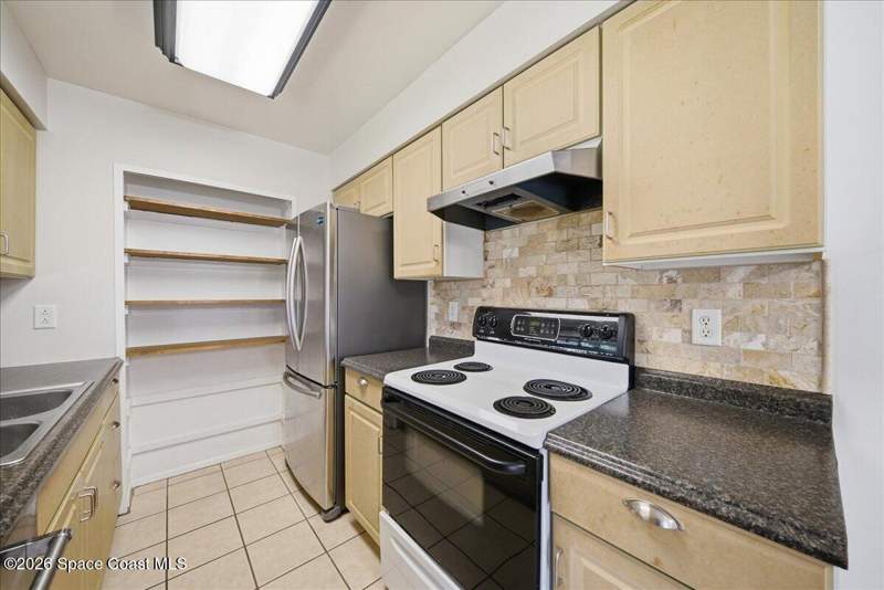3 bedroom Single Family Residence at 3875 Fay Boulevard, Port St John Unit 2, Cocoa — photo 5