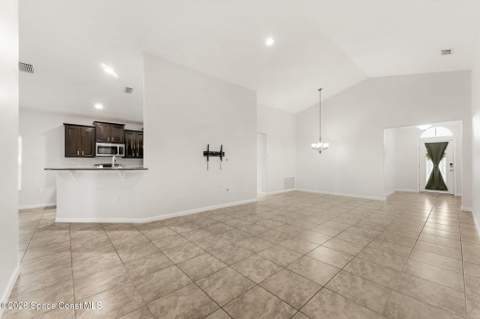869 Fiddleleaf Circle, Melbourne FL - photo 10 of 65