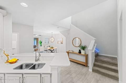 722 Carlsbad Drive, Satellite Beach FL - photo 10 of 99