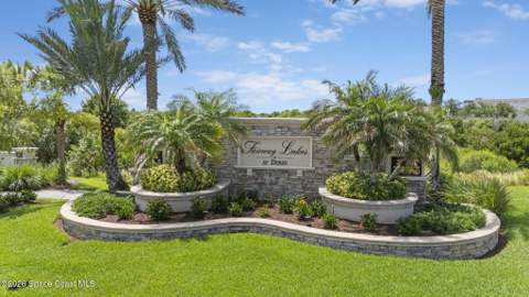 6476 Arroyo Drive, Melbourne FL - photo 7 of 54
