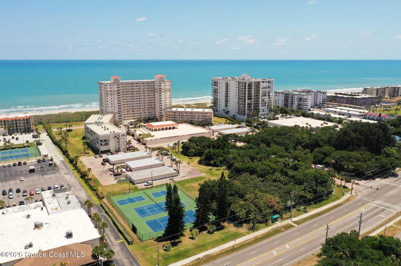 2 bedroom Condominium at 830 N Atlantic Avenue #B203, Stonewood Towers Condo Ph I and Ph II, Cocoa Beach — photo 5