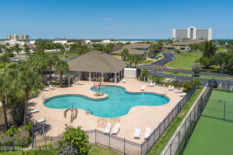 3 bedroom Townhouse at 3358 Cutty Sark Way, Oceanside Village Phase Three B, Indialantic — photo 4
