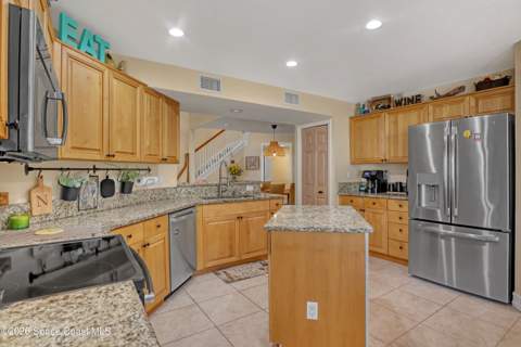 2464 Hemingway Lane #101, Merritt Island FL - photo 11 of 33
