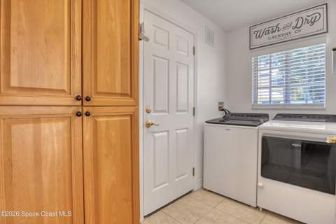 2464 Hemingway Lane #101, Merritt Island FL - photo 13 of 33