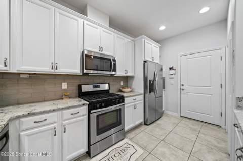 2691 Trasona Drive, Melbourne FL - photo 8 of 33