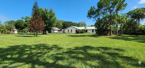 6870 Crepe Myrtle Drive, Grant FL - photo 8 of 79