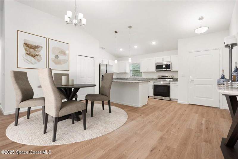 4 bedroom Single Family Residence at 411 Bargello Avenue #10, Port Malabar Unit 10, Palm Bay — photo 4