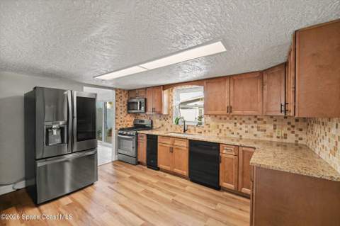 560 Needle Boulevard, Merritt Island FL - photo 14 of 41