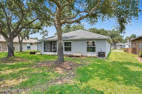 681 Sheridan Woods Drive, Melbourne FL - photo 21 of 28