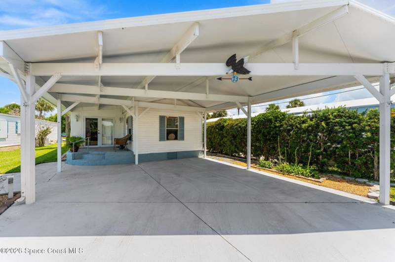 2 bedroom Manufactured Home at 2580 Highway A1a #73, Leisure Living Estates Condo, Melbourne Beach — photo 2