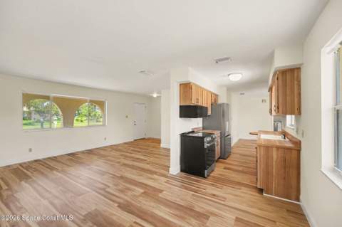 952 Bayberry Lane, Rockledge FL - photo 10 of 35