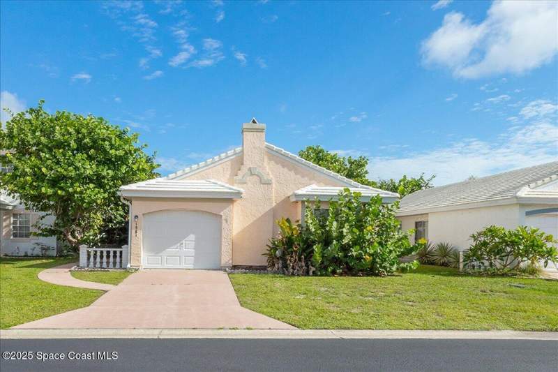 2 bedroom Single Family Residence at 1981 Tallowood Court, Port Malabar Unit 59, Palm Bay — photo 2