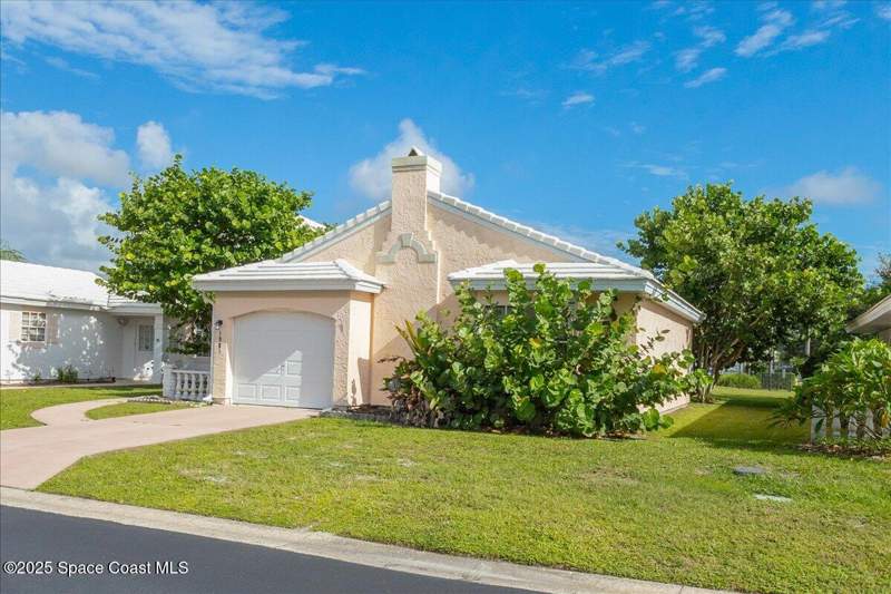 2 bedroom Single Family Residence at 1981 Tallowood Court, Port Malabar Unit 59, Palm Bay — photo 4