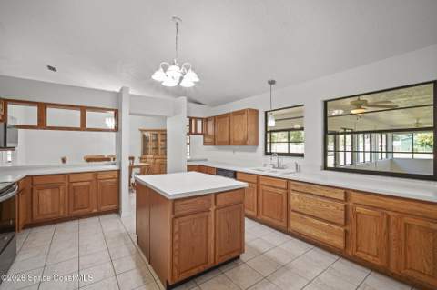 4036 Arlington Avenue, Mims FL - photo 19 of 44