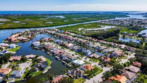 212 Sykes Point Lane, Merritt Island FL - photo 13 of 103