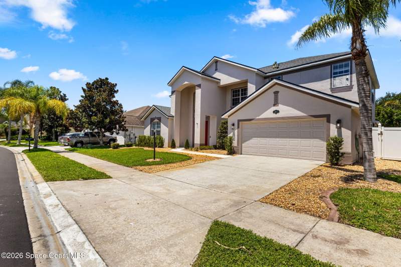 5 bedroom Single Family Residence at 4669 Chastain Drive, Grand Haven Phase 9, Melbourne — photo 2