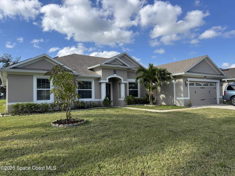 5 bedroom Single Family Residence at 1121 Morgan Circle, Pinewood Estates, Palm Bay — photo 3