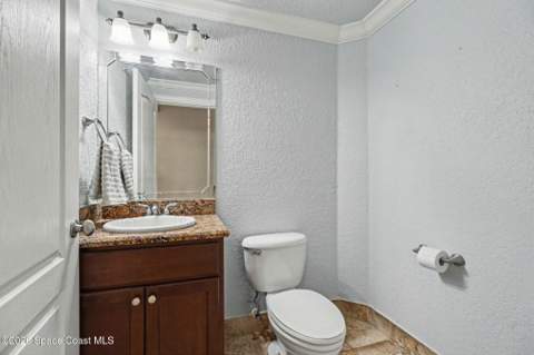 1380 Isabella Drive #105, Melbourne FL - photo 11 of 30
