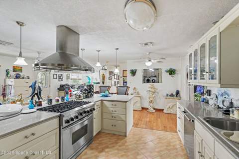 1425 Glen Haven Drive, Merritt Island FL - photo 11 of 29