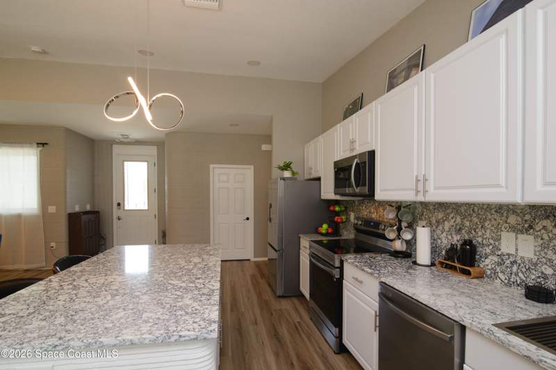4 bedroom Single Family Residence at 3470 W Eau Gallie Boulevard, Pinewood Hills, Melbourne — photo 4