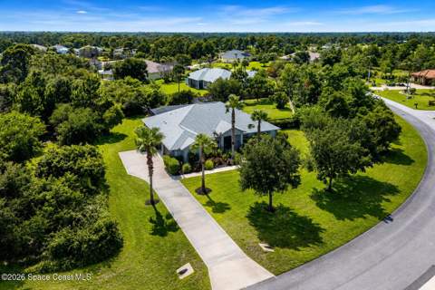 4148 Gardenwood Circle, Grant FL - photo 7 of 60