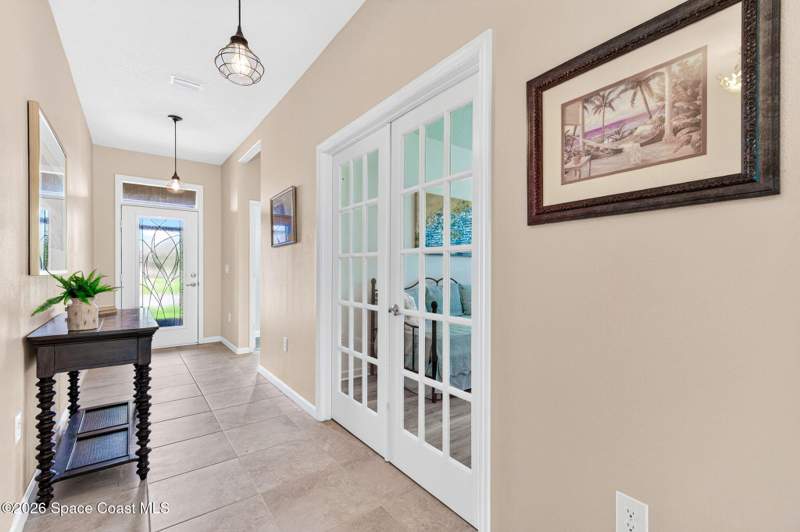 3 bedroom Single Family Residence at 4304 Caladium Circle, Sawgrass Lakes Phases 2 E and F, West Melbourne — photo 4