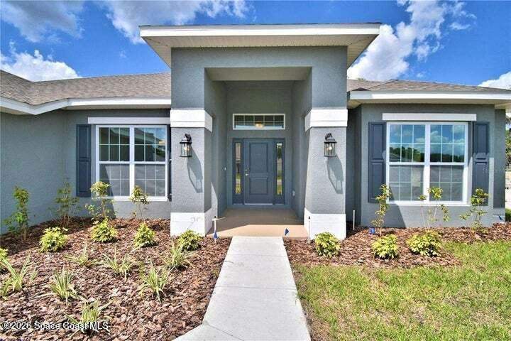 4 bedroom Single Family Residence at 930 Palo Alto Street, Port Malabar Unit 22, Palm Bay — photo 2