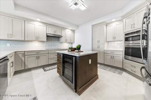 1465 S Harbor City Boulevard #902, Melbourne FL - photo 8 of 60
