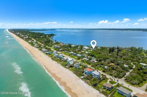 7866 Casuarina Drive, Melbourne Beach FL - photo 14 of 154