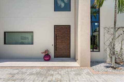 7866 Casuarina Drive, Melbourne Beach FL - photo 20 of 154
