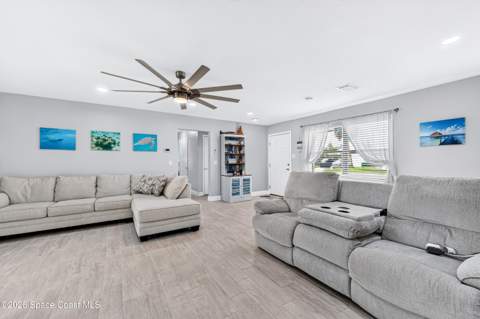 237 NE 1st Street, Satellite Beach FL - photo 12 of 37