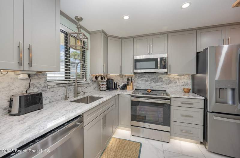 2 bedroom Condominium at 7101 Ridgewood Avenue #102, The Cedars Apts Condo, Cape Canaveral — photo 4